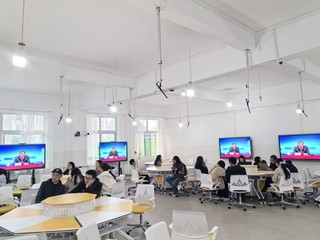 学校组织参加教育部2025年高...